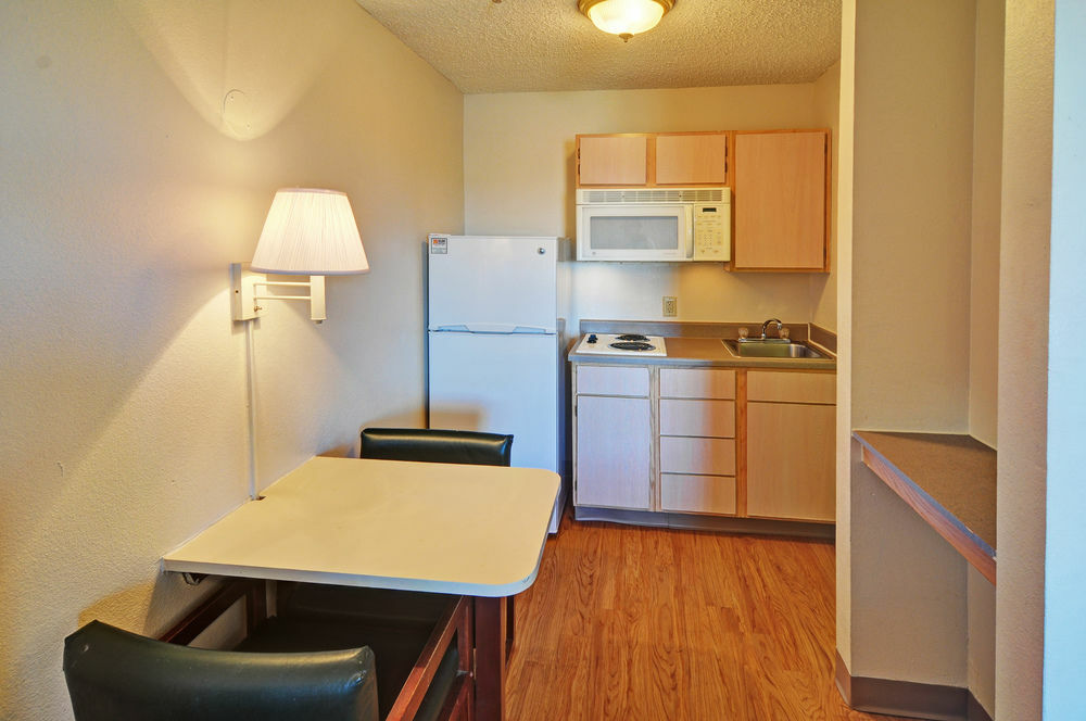 Intown Suites Extended Stay Dallas Tx - Garland Dış mekan fotoğraf