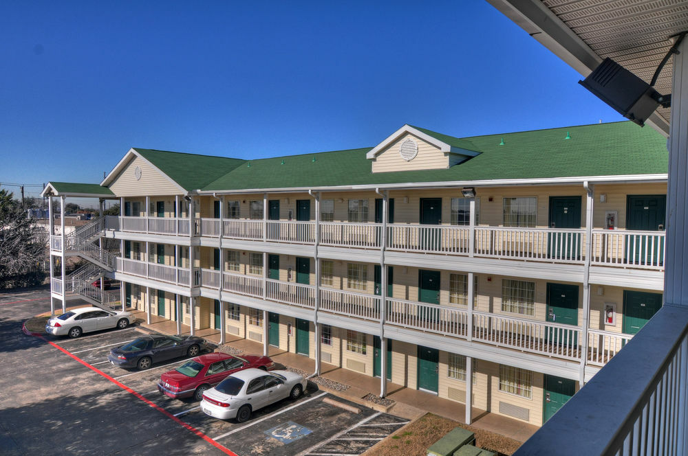 Intown Suites Extended Stay Dallas Tx - Garland Dış mekan fotoğraf